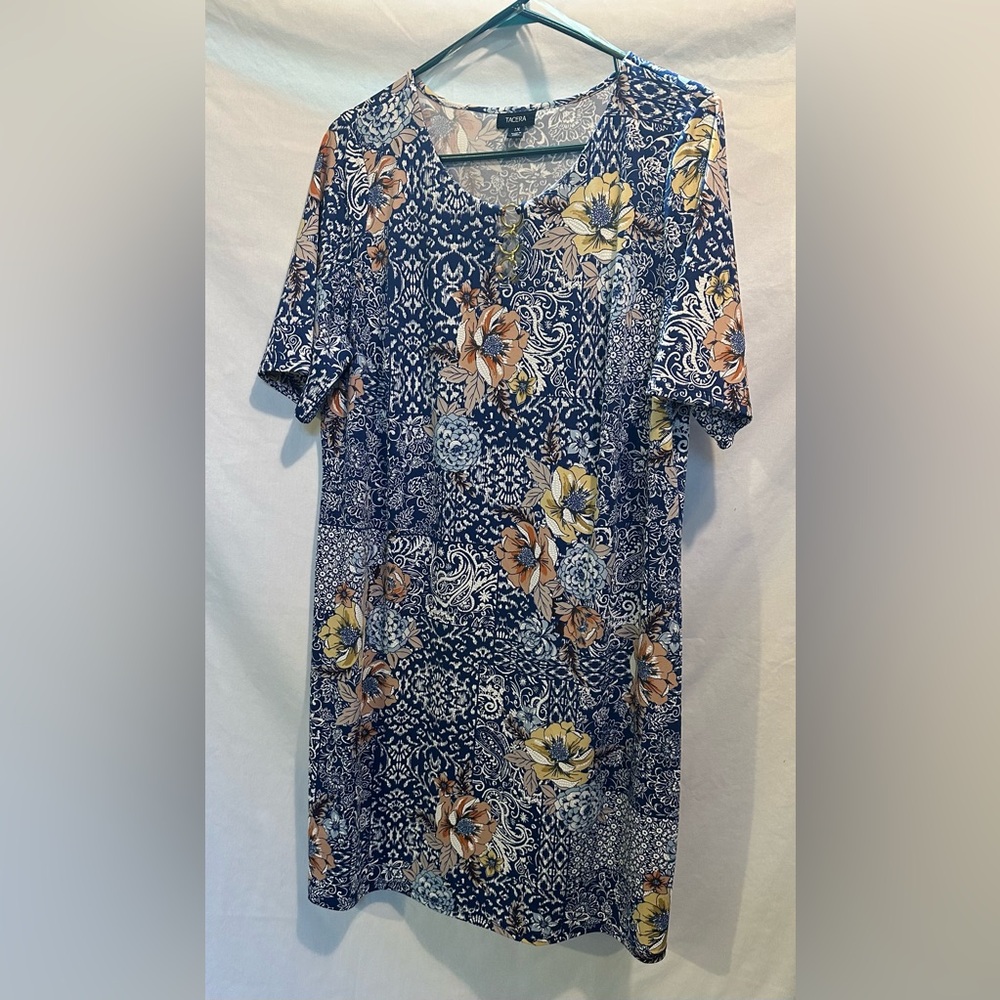 Tacera Floral Dress